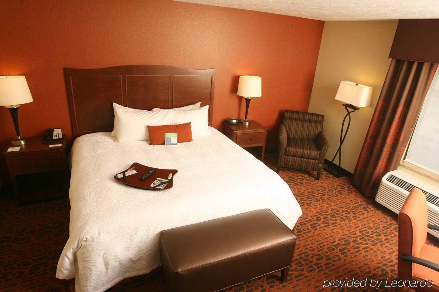 Hampton Inn&Suites Fargo Medical Center Habitación foto
